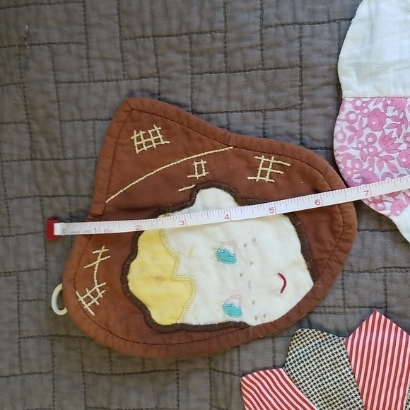 Vintage handmade hot pad/trivets/teapot warmer - Picture 8 of 8